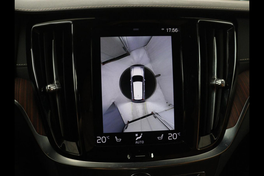 Volvo V60 2.0 T6 Recharge AWD Inscription | SOH 97.5% | Trekhaak | Panoramadak | Leder | Stoelventilatie | Stuur/stoel verwarming | Harman/Kardon | Adaptive cruise | 360 camera | Carplay | Memory |