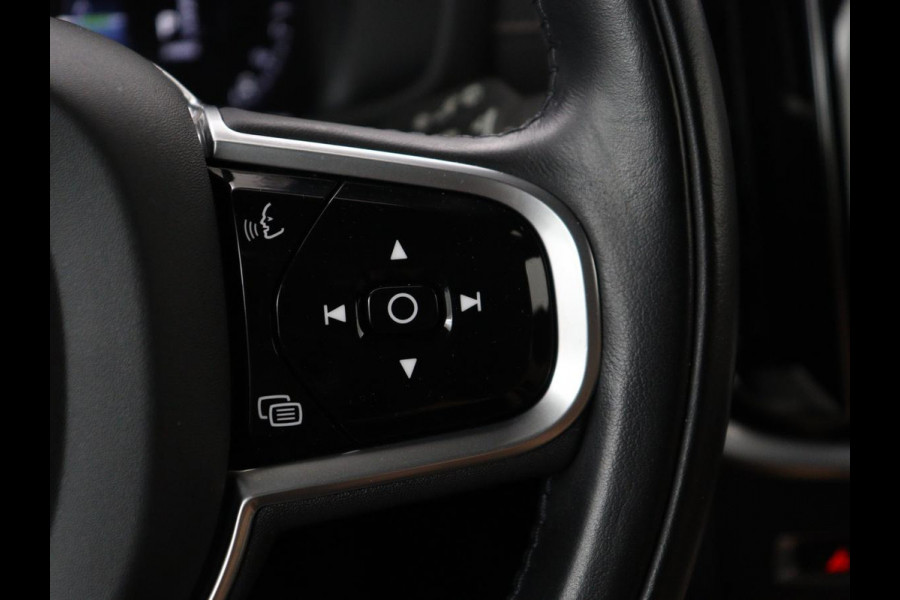 Volvo V60 2.0 T6 Recharge AWD Inscription | SOH 97.5% | Trekhaak | Panoramadak | Leder | Stoelventilatie | Stuur/stoel verwarming | Harman/Kardon | Adaptive cruise | 360 camera | Carplay | Memory |
