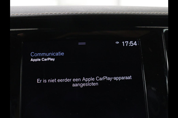 Volvo V60 2.0 T6 Recharge AWD Inscription | SOH 97.5% | Trekhaak | Panoramadak | Leder | Stoelventilatie | Stuur/stoel verwarming | Harman/Kardon | Adaptive cruise | 360 camera | Carplay | Memory |