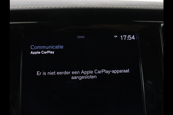 Volvo V60 2.0 T6 Recharge AWD Inscription | SOH 97.5% | Trekhaak | Panoramadak | Leder | Stoelventilatie | Stuur/stoel verwarming | Harman/Kardon | Adaptive cruise | 360 camera | Carplay | Memory |
