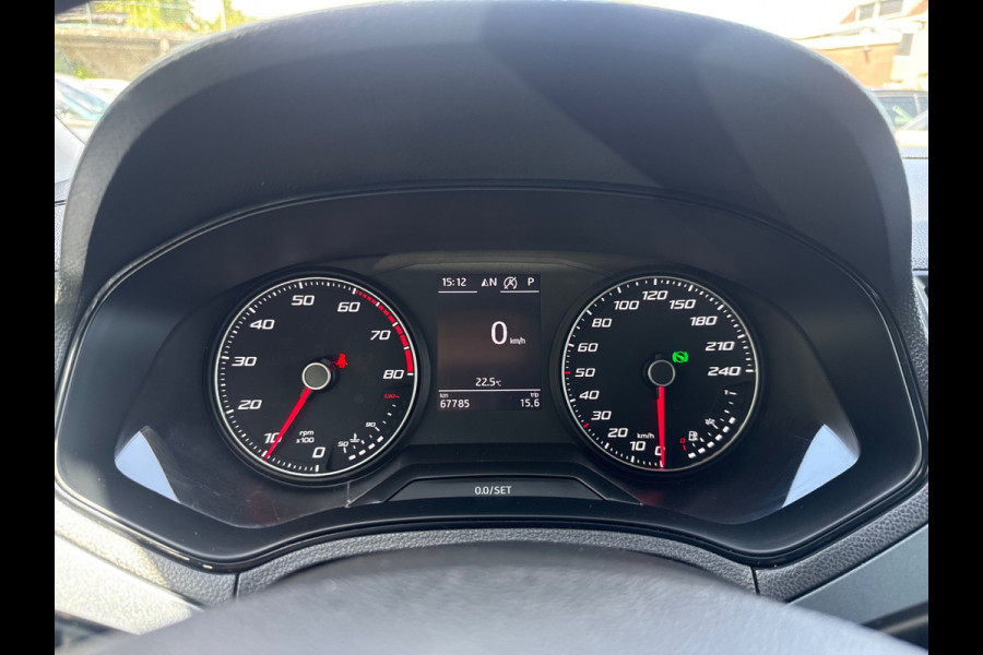 Seat Arona TSI 115PK DSG MOVE! NAVI/CARPLAY/PDC