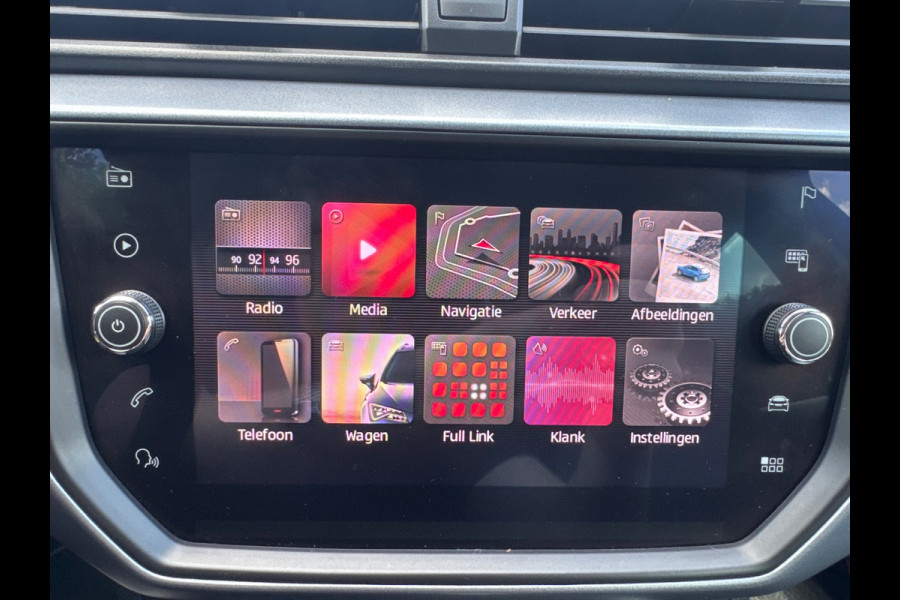 Seat Arona TSI 115PK DSG MOVE! NAVI/CARPLAY/PDC