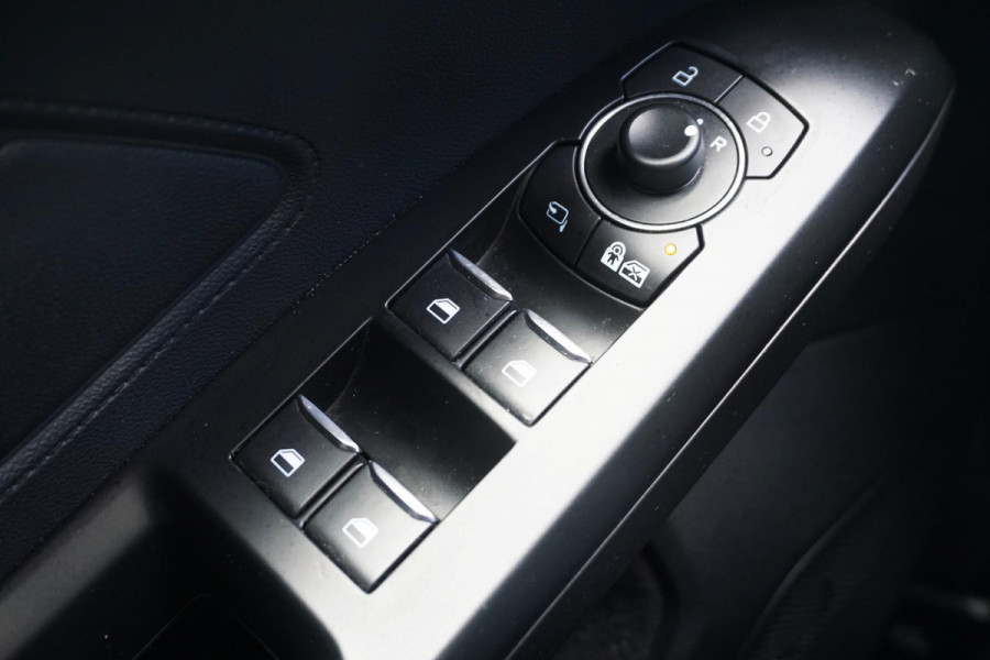 Ford FOCUS Wagon 1.0 EcoB.125PKHybrid Titanium X Business/Trekhaak/ Dealeronderhouden.