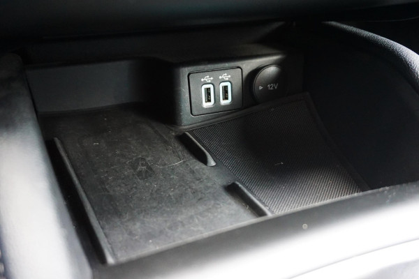 Ford FOCUS Wagon 1.0 EcoB.125PKHybrid Titanium X Business/Trekhaak/ Dealeronderhouden.