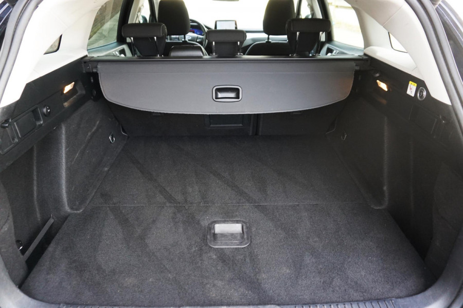 Ford FOCUS Wagon 1.0 EcoB.125PKHybrid Titanium X Business/Trekhaak/ Dealeronderhouden.