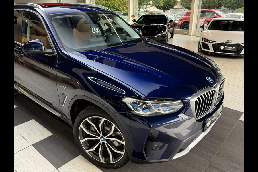 BMW X3 xDrive30e ** LASER, COGNAC LEDER, PANO, MEMORY, HuD, VERST. A-BANK, 20-inch LMV ** 1e eig - UNFALLFREI ** ** INFORMEER OOK NAAR ONZE AANTREKKELIJKE FINANCIAL-LEASE TARIEVEN **