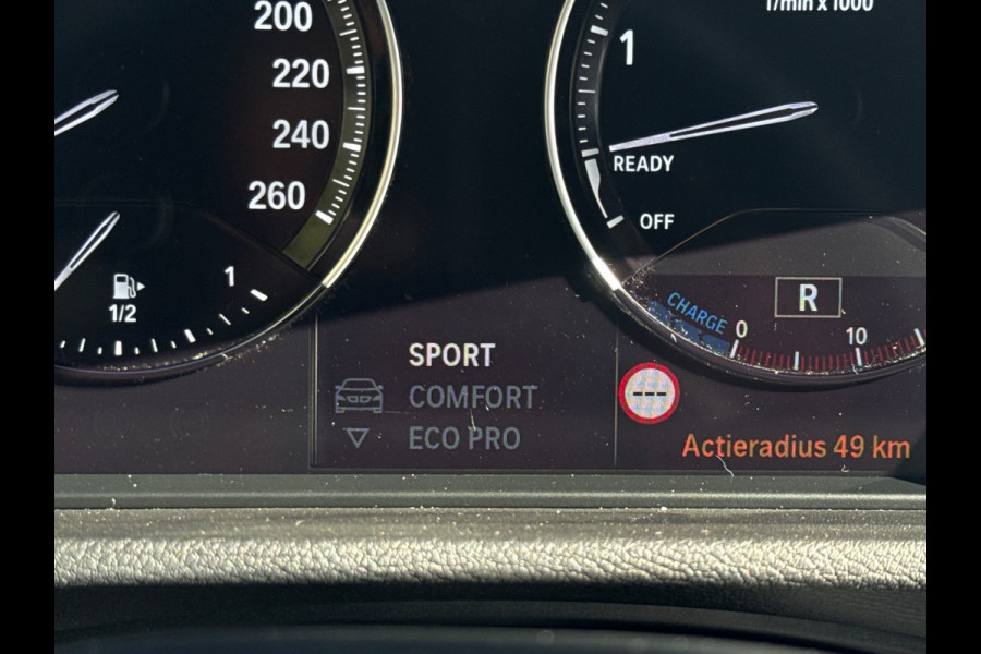 BMW X1 xDrive25e [PHEV] 221PK AUT. BUSINESS CAMERA/NAVI/HEAD-UP