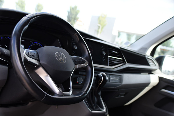 Volkswagen Transporter 2.0 TDI L1H1 30 Bulli Virtual, Adaptieve Cruise, Camera, Carplay, LED, Automaat, Sensoren, multimedia, Uniek!