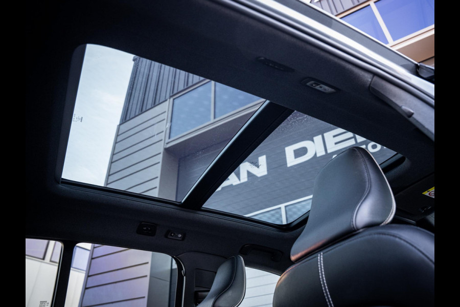Volvo XC40 2.0 T5 AWD R-Design Intro Edition - Pano l H/Kardon l Memory l Camera