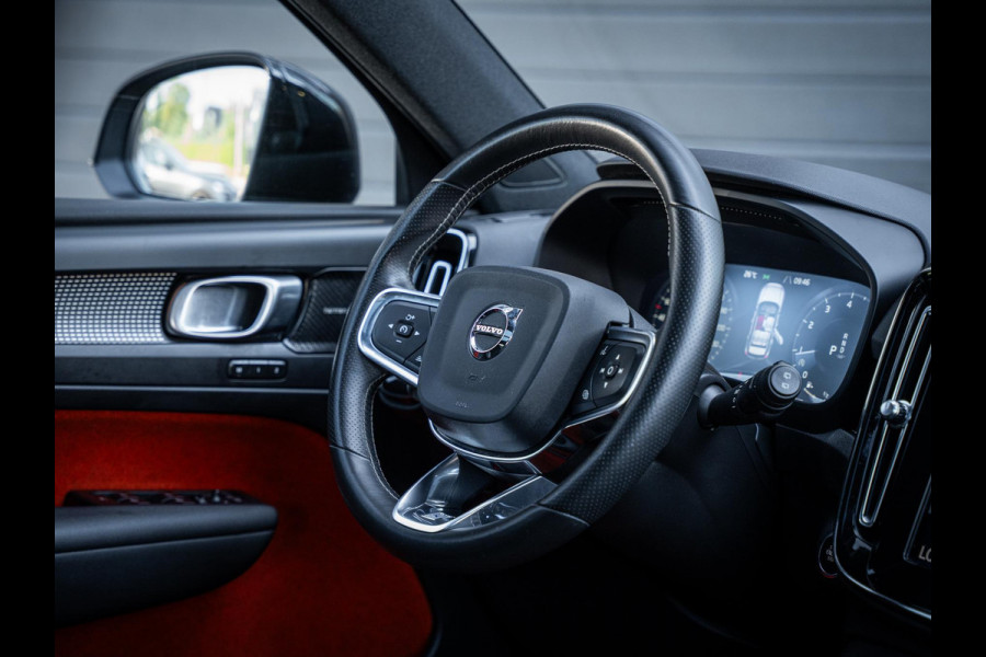 Volvo XC40 2.0 T5 AWD R-Design Intro Edition - Pano l H/Kardon l Memory l Camera