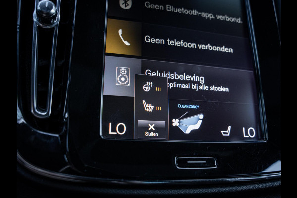 Volvo XC40 2.0 T5 AWD R-Design Intro Edition - Pano l H/Kardon l Memory l Camera