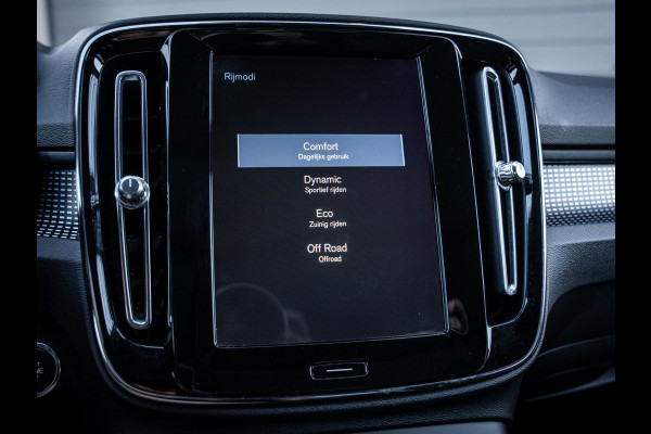 Volvo XC40 2.0 T5 AWD R-Design Intro Edition - Pano l H/Kardon l Memory l Camera
