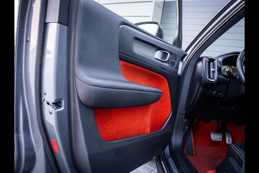 Volvo XC40 2.0 T5 AWD R-Design Intro Edition - Pano l H/Kardon l Memory l Camera