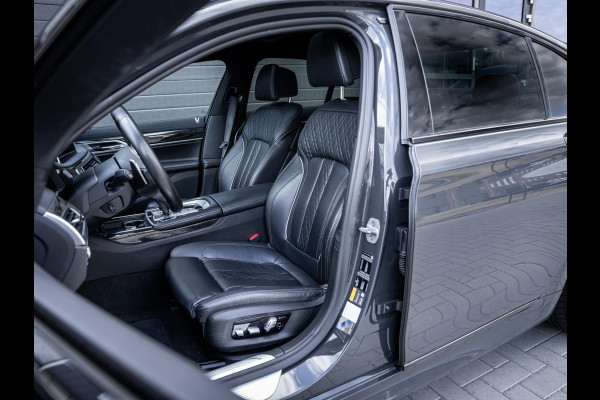 BMW 7 Serie 745e High Executive - M-Sport l Dravit Grau l Pano l HUD l Luchtvering