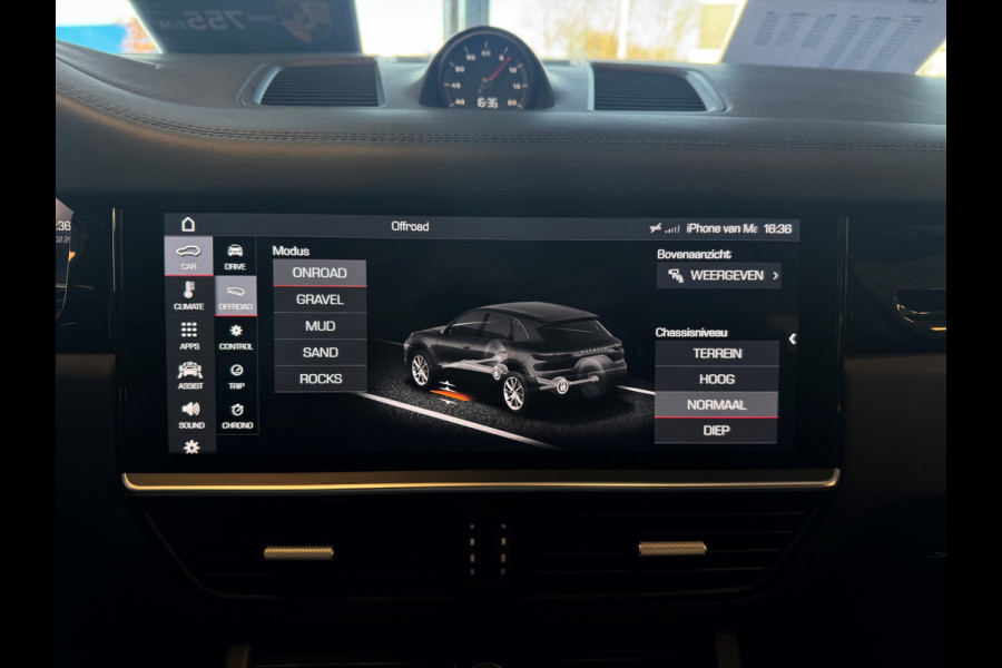 Porsche Cayenne 3.0 Pano-dak/Sport Chrono/Trekhaak/Luchtvering/PDLS-LED
