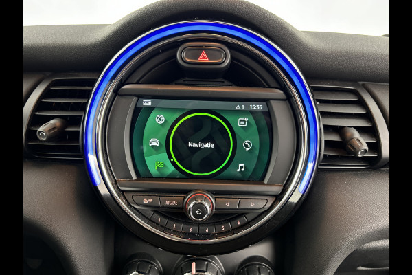 MINI 3-deurs 1.5 Essential Facelift Digi.Dash/Carplay/Navi/Keyless entry/Park.sens