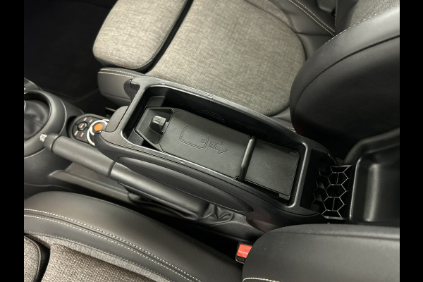 MINI Cooper 1.5 136 PK Aut. Heddon Street Ed. Pano-dak/Sportstoelen/Carplay