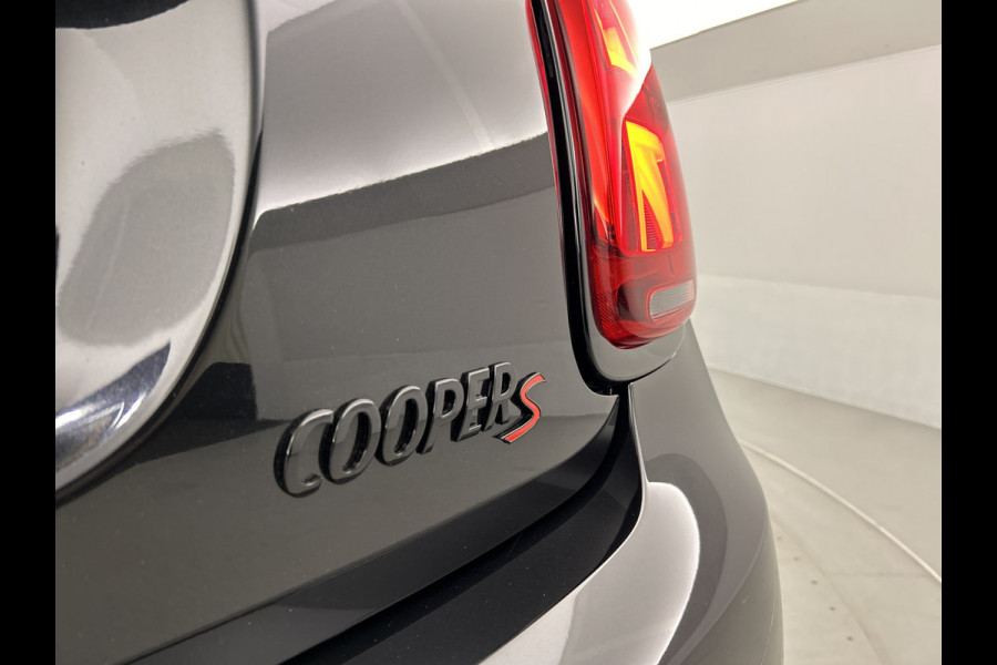 MINI Mini 2.0 Aut. Cooper S Black-Edition Pano-dak/Leder-Sportstoel/17'LMV