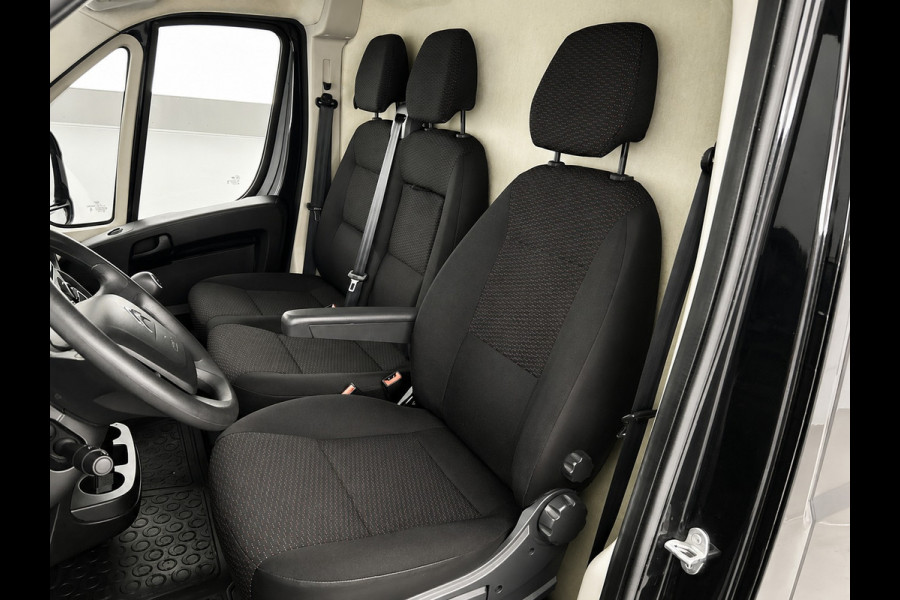 Citroën Jumper 35 2.2 BlueHDi 165 L2H2 Heavy 3.000kg-trekgewicht | Camera | 3-pers |