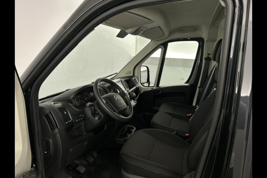 Citroën Jumper 35 2.2 BlueHDi 165 L2H2 Heavy 3.000kg-trekgewicht | Camera | 3-pers |