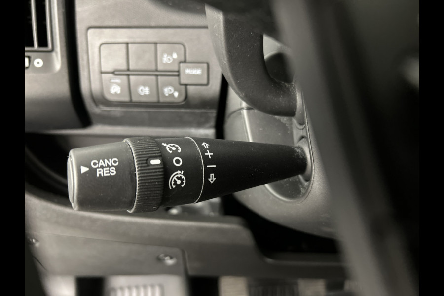 Citroën Jumper 35 2.2 BlueHDi 165 L2H2 Heavy 3.000kg-trekgewicht | Camera | 3-pers |