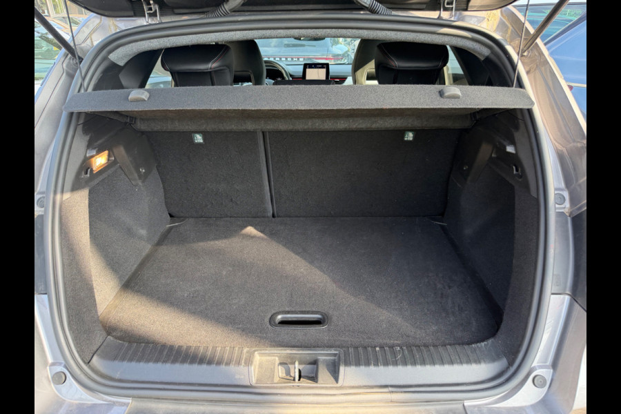 Renault Captur 1.3 mild hybrid 160 R.S. Line / Trekhaak / Camera / CarPlay / Keyless / 18'' / Half leder / DAB / Cruise Control