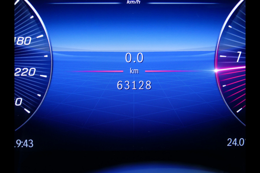 Mercedes-Benz V-Klasse 250d Lang AMG Dubbel Cabine LED/Leer/Elek deuren