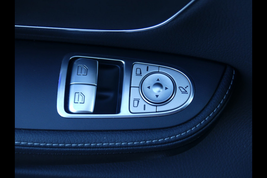 Mercedes-Benz V-Klasse 250d Lang AMG Dubbel Cabine LED/Leer/Elek deuren