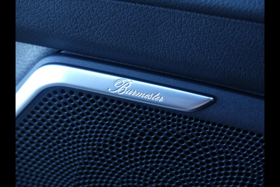 Mercedes-Benz V-Klasse 250d Lang AMG Dubbel Cabine LED/Leer/Elek deuren