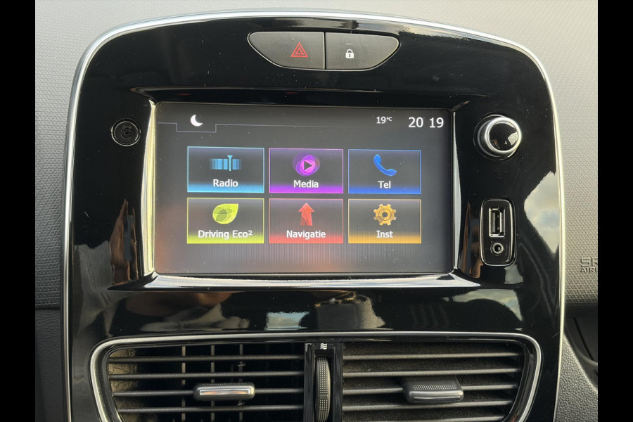 Renault Clio 1.2 TCe GT-Line Automaat l Navi l Keyless l Clima l Cruise l 120pk l 2e Eigenaar l N.A.P. l Pdc l Lmv l Apk tot 03-2027