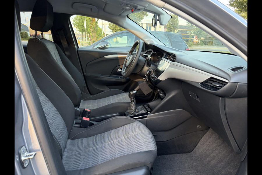 Opel Corsa 1.2 Edition 2e Eigenaar l Afn.Trekhaak l Carplay l Navi l Airco l Cruise l Rijstrooksensor l 6 Bak l Pdc l 102pk l N.A.P l Lm velgen l Apk tot 07-2028