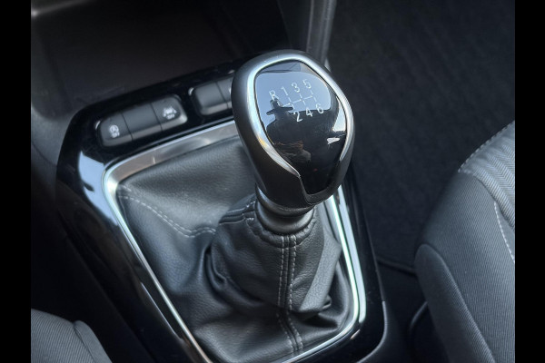 Opel Corsa 1.2 Edition 2e Eigenaar l Afn.Trekhaak l Carplay l Navi l Airco l Cruise l Rijstrooksensor l 6 Bak l Pdc l 102pk l N.A.P l Lm velgen l Apk tot 07-2028