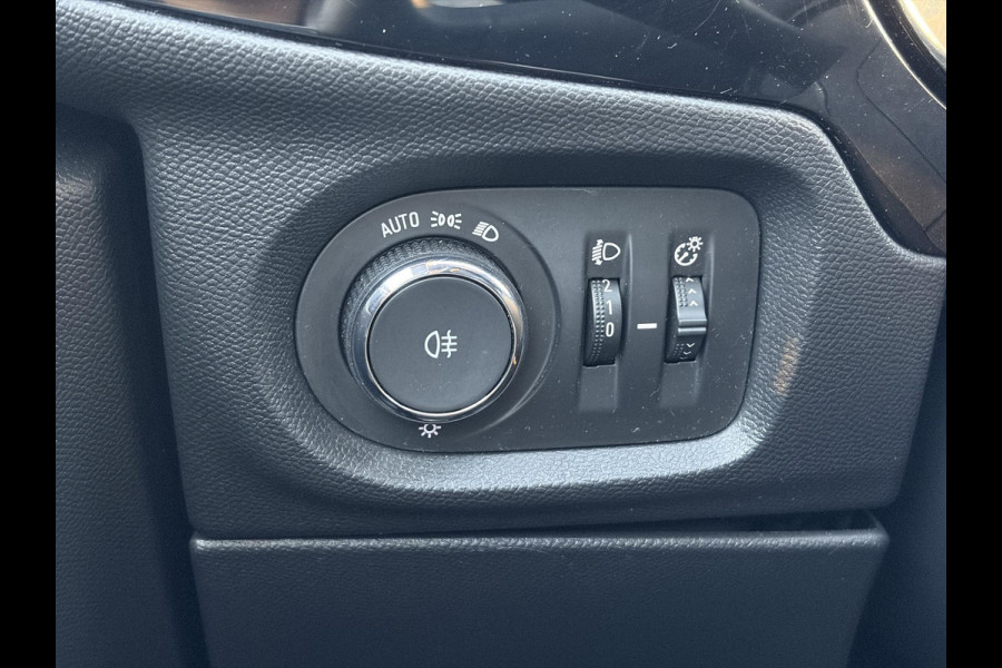 Opel Corsa 1.2 Edition 2e Eigenaar l Afn.Trekhaak l Carplay l Navi l Airco l Cruise l Rijstrooksensor l 6 Bak l Pdc l 102pk l N.A.P l Lm velgen l Apk tot 07-2028