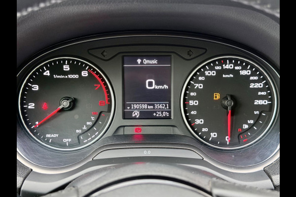 Audi Q2 30 TFSI Sport Pro Line Pano/Bluetooth