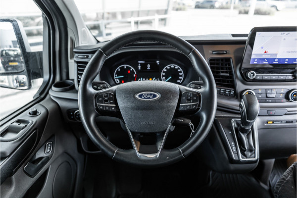 Ford Transit Custom 320 2.0 TDCI L2H1 Raptor Edition | Bi-Xenon | CarPlay | Navigatie | Camera | Stoelverwarming | Dodehoek detector | Lane Assist | DAB | 3-Zitter | Dealer onderhouden | Nieuwe APK