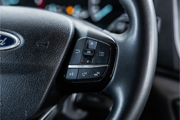 Ford Transit Custom 320 2.0 TDCI L2H1 Raptor Edition | Bi-Xenon | CarPlay | Navigatie | Camera | Stoelverwarming | Dodehoek detector | Lane Assist | DAB | 3-Zitter | Dealer onderhouden | Nieuwe APK
