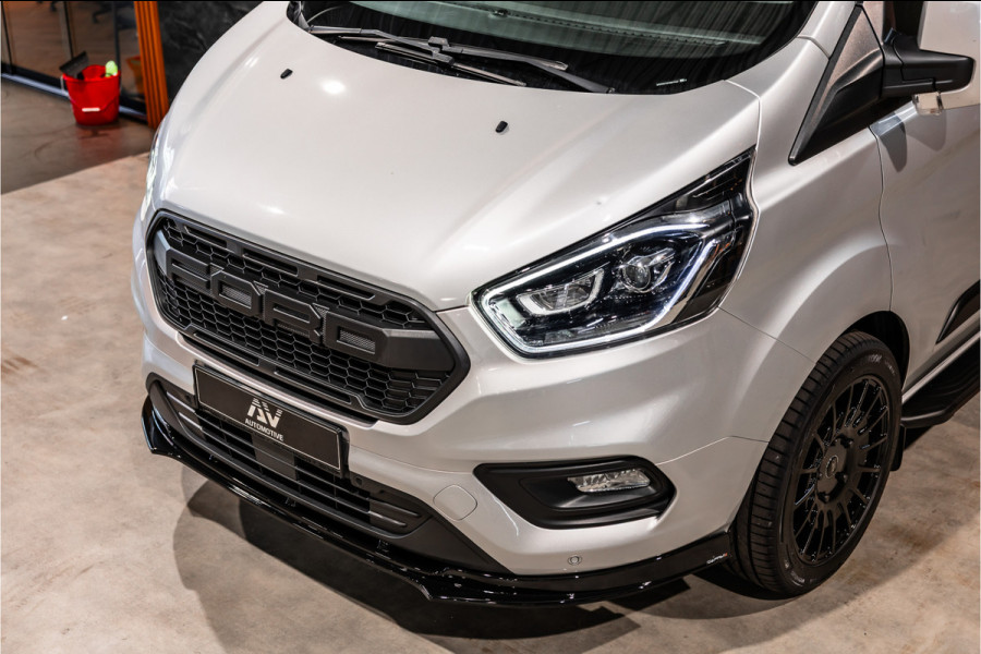 Ford Transit Custom 320 2.0 TDCI L2H1 Raptor Edition | Bi-Xenon | CarPlay | Navigatie | Camera | Stoelverwarming | Dodehoek detector | Lane Assist | DAB | 3-Zitter | Dealer onderhouden | Nieuwe APK