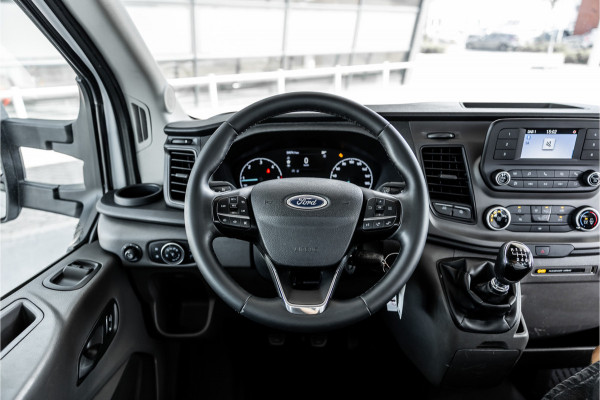 Ford Transit 310 2.0 TDCI L2H1 | Open laadbak | 3-Zitter | Cruise control | Airco | MF Stuur | Nieuwe APK | Dealer onderhouden | Euro 6