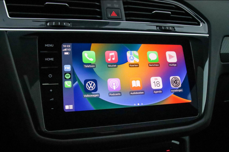 Volkswagen Tiguan 1.4 TSI eHybrid R-Line Business DSG 245pk Panoramadak|Virtual Cockpit|IQ LED Plus|NAVI|ACC|Black|19inch|Trekhaak