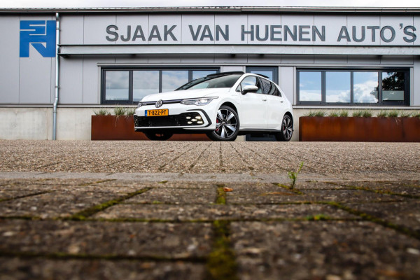 Volkswagen Golf 1.4 TSI PHEV GTE 245pk DSG 1e Eig|DLR|Panoramadak|Virtual Cockpit|IQ Light LED|Kuipstoelen|NAVI|CarPlay|ACC|Camera