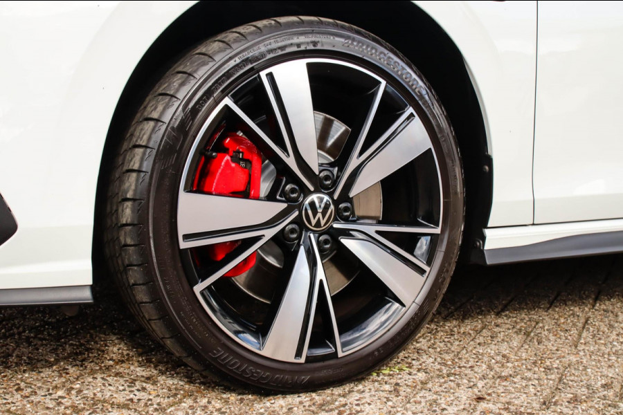 Volkswagen Golf 1.4 TSI PHEV GTE 245pk DSG 1e Eig|DLR|Panoramadak|Virtual Cockpit|IQ Light LED|Kuipstoelen|NAVI|CarPlay|ACC|Camera