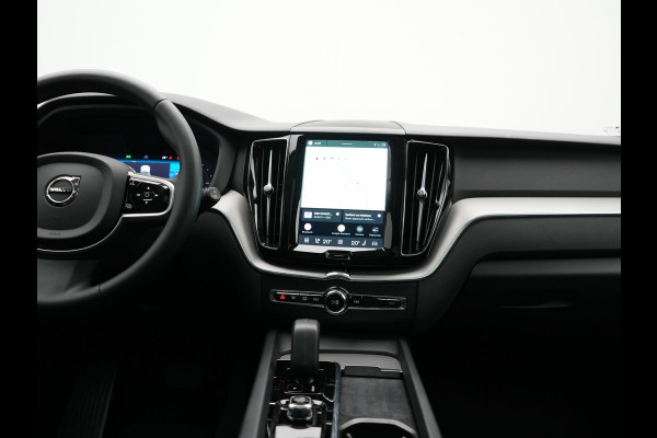Volvo XC60 T6 AWD Plus Dark PHEV 350pk Dealer O.H. | Panodak | Camera | Lederen Sportstoelen Memory & Verwarmd | Google Assistent | Stuur Verwarmd | Apple Carplay | Keyless | Navigatie | DAB | Cruise Control | Plug In Hybrid |