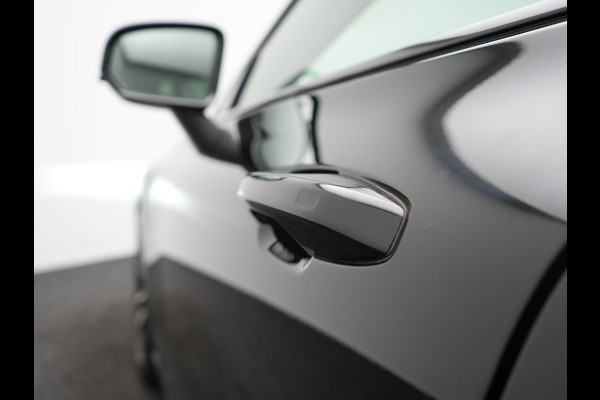 Volvo V60 T6 AWD Plus Dark PHEV 350pk Dealer O.H. | Trekhaak Af Fabriek | Adaptive Cruise | Camera | Harman / Kardon | Lederen Sportstoelen Memory & Verwarmd | Google Assistent | Stuur Verwarmd | Keyless | Apple Carplay | DAB | Plug In Hybrid |