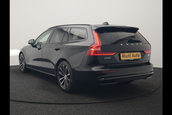Volvo V60 T6 AWD Plus Dark PHEV 350pk Dealer O.H. | Trekhaak Af Fabriek | Adaptive Cruise | Camera | Harman / Kardon | Lederen Sportstoelen Memory & Verwarmd | Google Assistent | Stuur Verwarmd | Keyless | Apple Carplay | DAB | Plug In Hybrid |