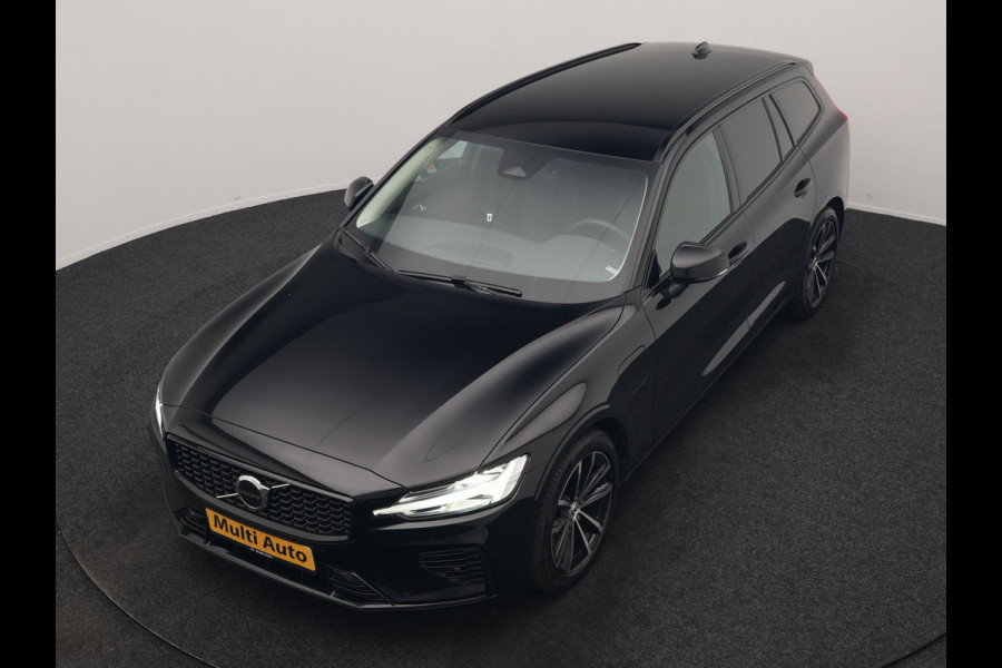 Volvo V60 T6 AWD Plus Dark PHEV 350pk Dealer O.H. | Trekhaak Af Fabriek | Adaptive Cruise | Camera | Harman / Kardon | Lederen Sportstoelen Memory & Verwarmd | Google Assistent | Stuur Verwarmd | Keyless | Apple Carplay | DAB | Plug In Hybrid |