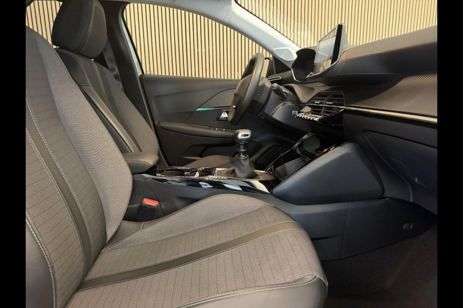 Peugeot 208 1.2 PureTech 100PK Allure Pack | Carplay | LED | Keyless | Camera | Incl. garantie