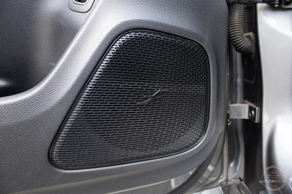 Mercedes-Benz CLA-Klasse 180 Premium Plus AMG PANO MEMORY HUD STOELVERWARMING CAMERA DIFFUSER BURMESTER