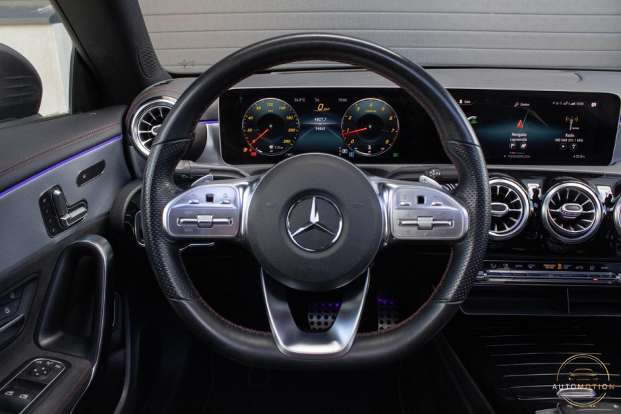 Mercedes-Benz CLA-Klasse 180 Premium Plus AMG PANO MEMORY HUD STOELVERWARMING CAMERA DIFFUSER BURMESTER