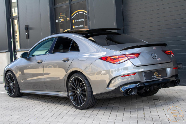 Mercedes-Benz CLA-Klasse 180 Premium Plus AMG PANO MEMORY HUD STOELVERWARMING CAMERA DIFFUSER BURMESTER
