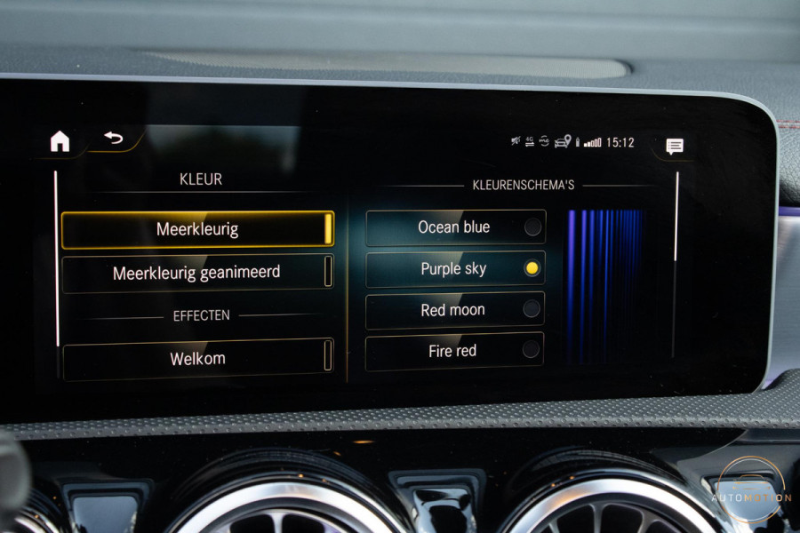 Mercedes-Benz CLA-Klasse 180 Premium Plus AMG PANO MEMORY HUD STOELVERWARMING CAMERA DIFFUSER BURMESTER